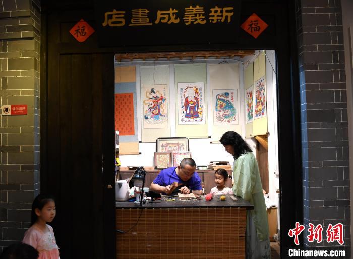 賭博：河北武強：尋找年畫中的溫情母愛